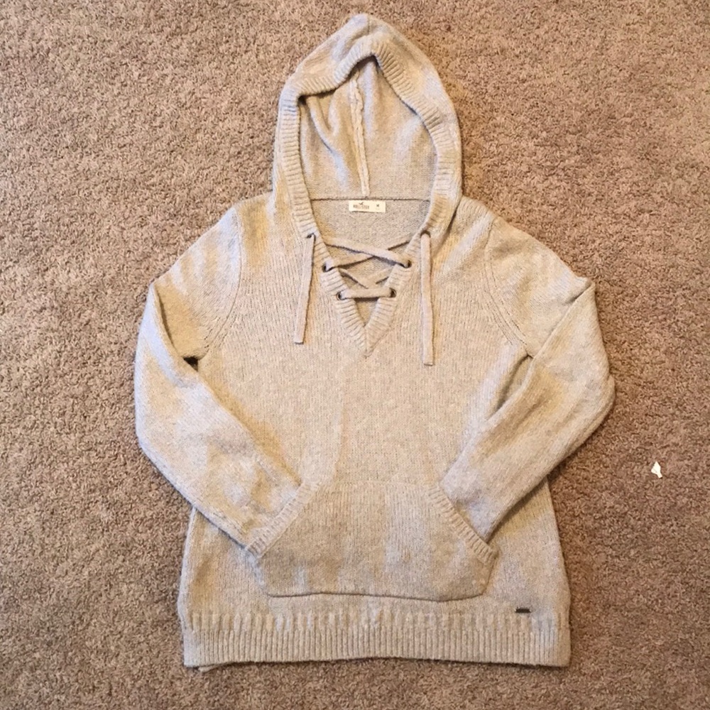 Hollister Knitted Sweater/Hoodie